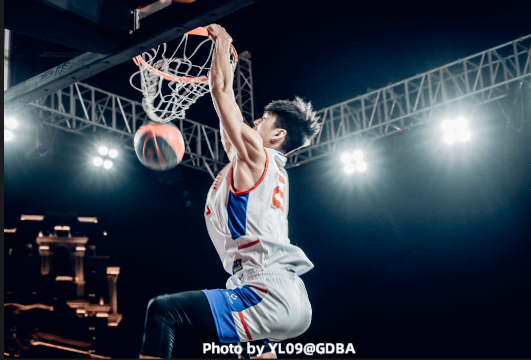 中美交锋90分钟视频 中美交锋90分钟视频